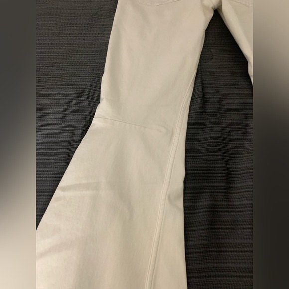 Free People We The Free Flare Leg Jeans Pants Off White Size 28 - Picture 6 of 14